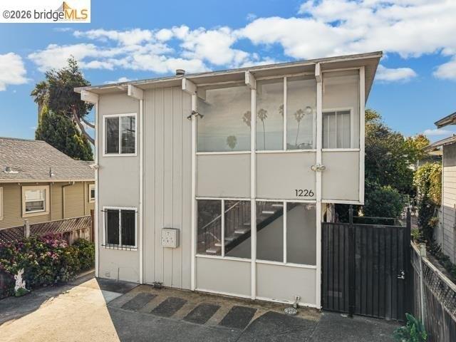 House for sale in Harmon Tract, Berkeley