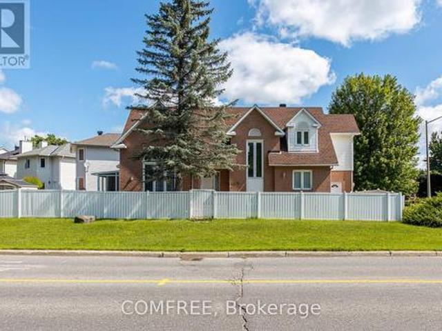 House for sale in Carson Grove, Ottawa