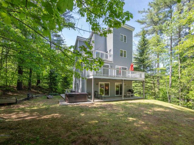 House for sale in Sunapee