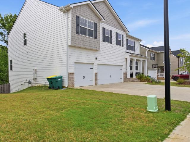 House for sale in The Estates at Deer Hollow, Grovetown