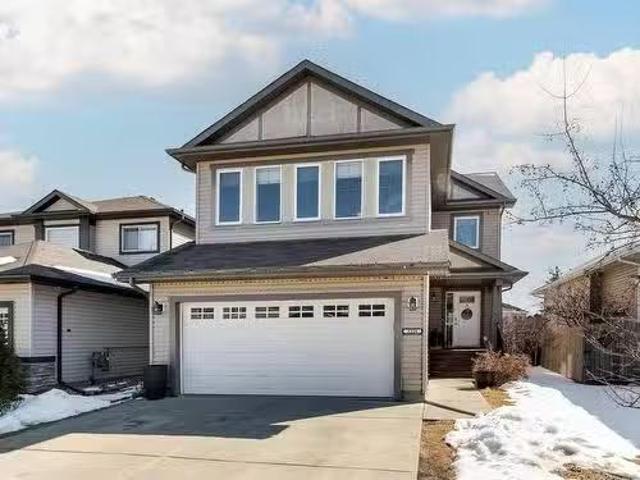 House for sale in Stony Plain