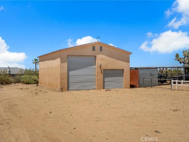 House for sale in Pinon Hills, California