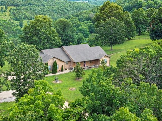 House for sale in Ark