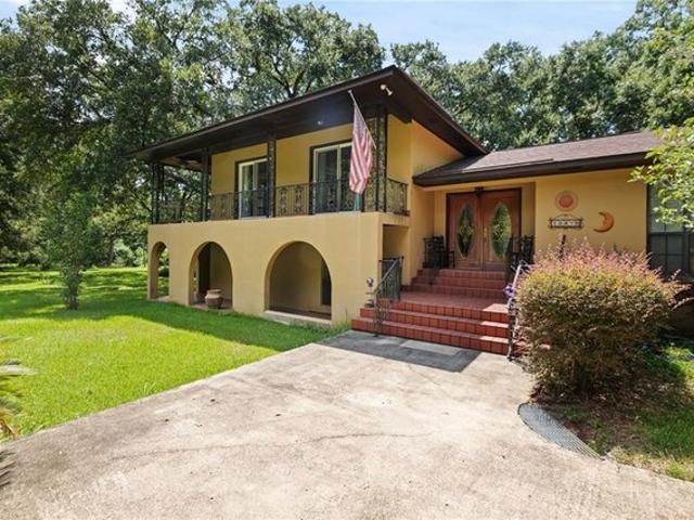 House for sale in Grand Bay, Alabama