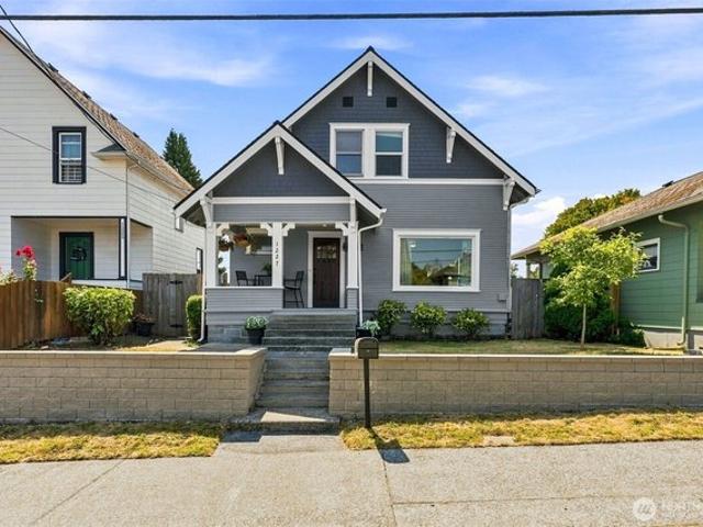 House for sale in Belfair, Washington