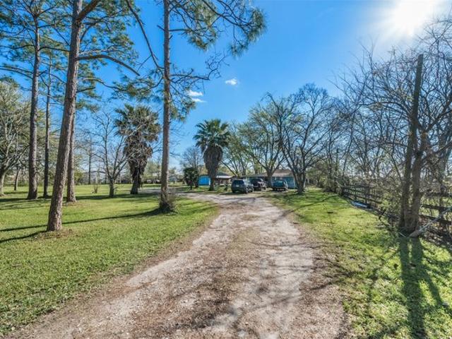 House for sale in Santa Fe, Texas
