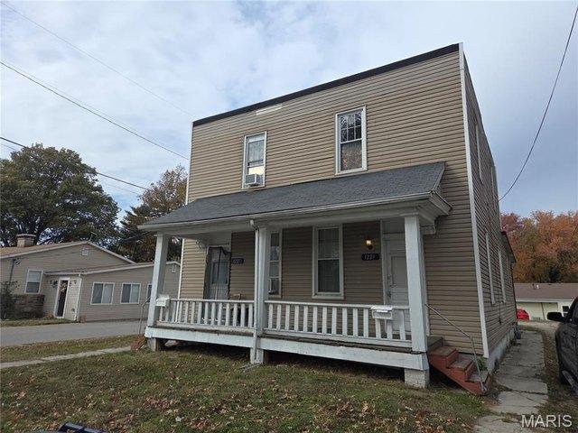 House for sale in Belleville, Illinois