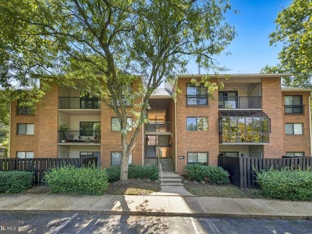 Condo for sale in Annapolis, Maryland