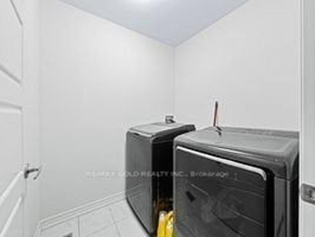 House for rent in Milton, Golden Horseshoe