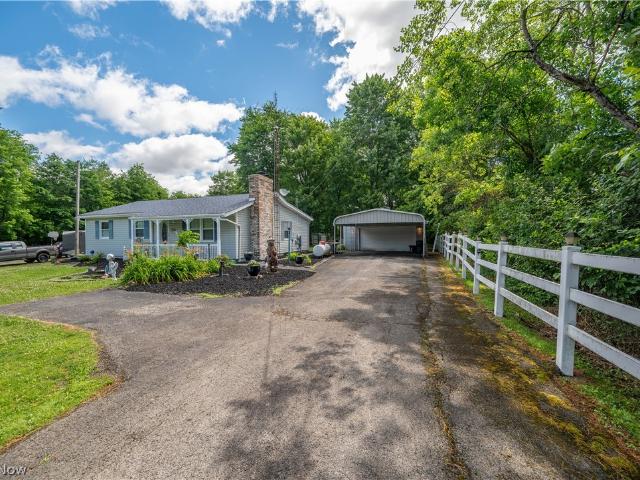 House for sale in Diamond, Ohio