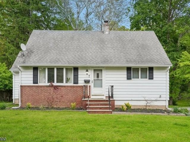 House for sale in Passaic, New Jersey