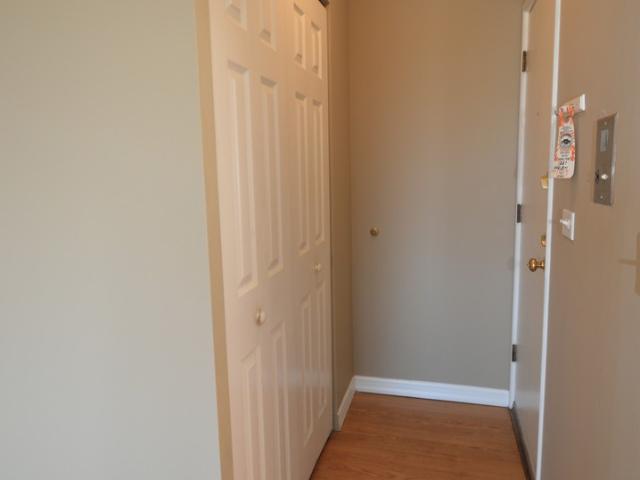 Condo for sale in Berwyn Condo for sale in Berwyn