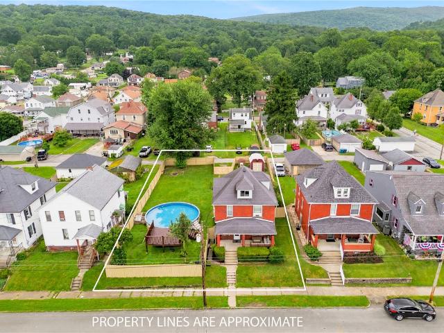 House for sale in Connellsville, Pennsylvania