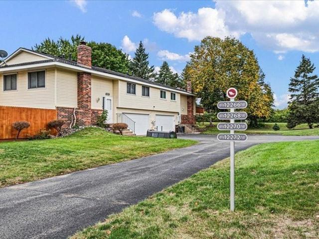 Townhouse for sale in Burnsville, Minnesota