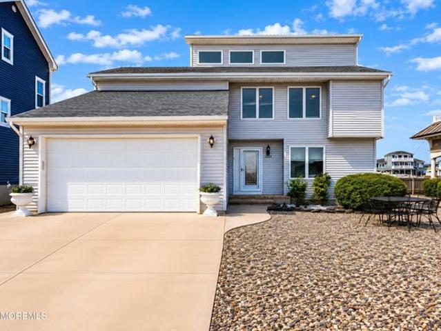 House for sale in Lanoka Harbor, New Jersey