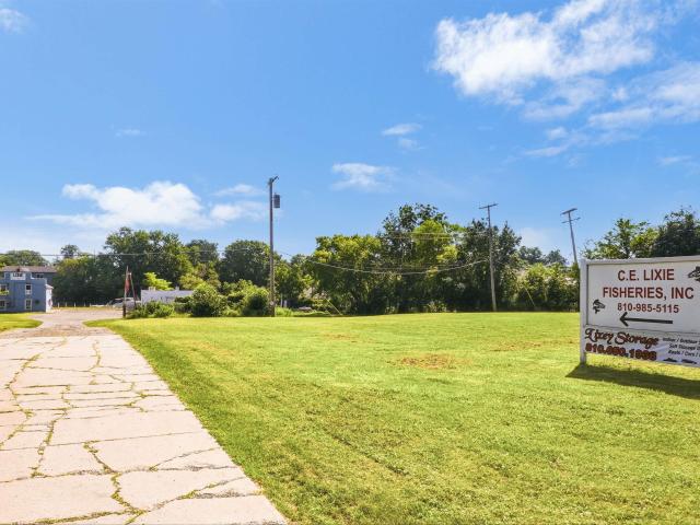 Commercial for sale in Fort Gratiot, Michigan