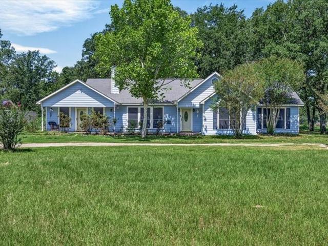 House for sale in Kemp, Texas