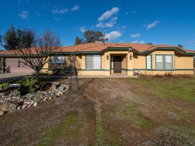 House for sale in Madera, Madera County
