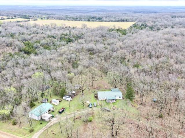 House for sale in Hickory, Missouri