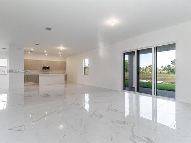 House for sale in Davie, Florida