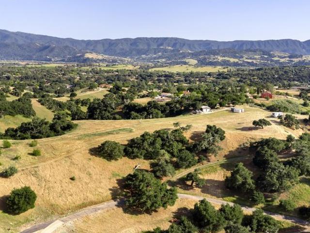 Land for sale in Solvang, California
