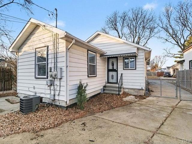 House for sale in Hazel Park, Michigan