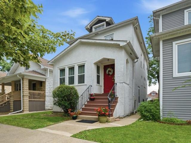 House for sale in Berwyn, Cook County