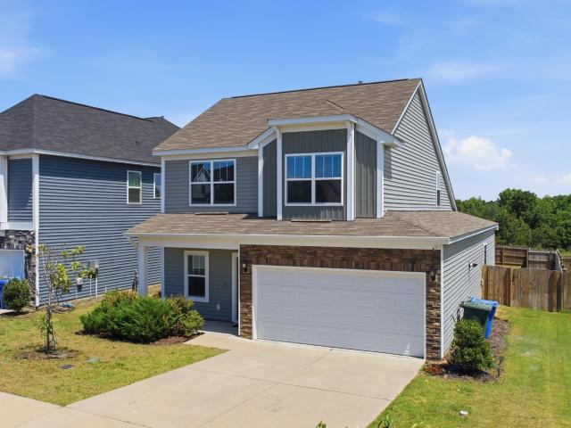 House for sale in Elgin, South Carolina