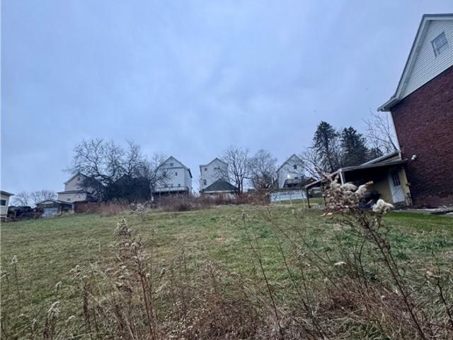 Farm for sale in Monessen, Pennsylvania