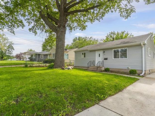 House for sale in Waterloo, Iowa