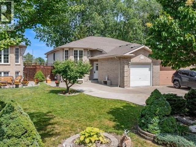 House for sale in Maidstone, Ontario