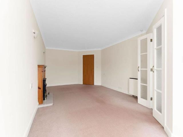 Apartment for rent in Morningside, Scotland