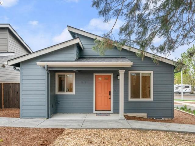 Condo for sale in Oregonia