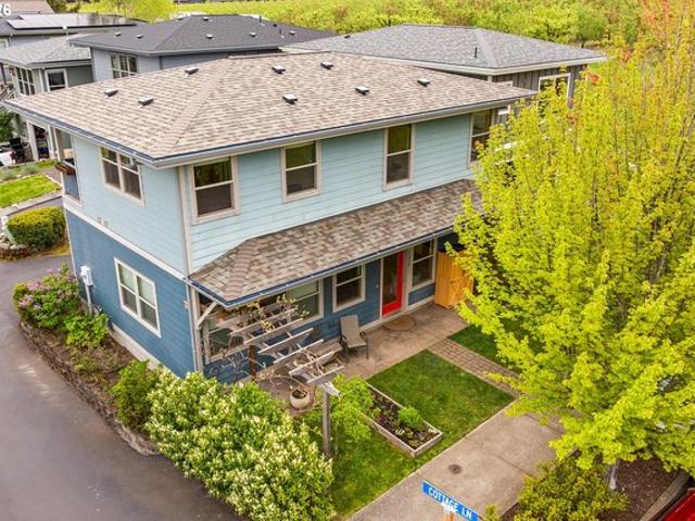 House for sale in Oregonia