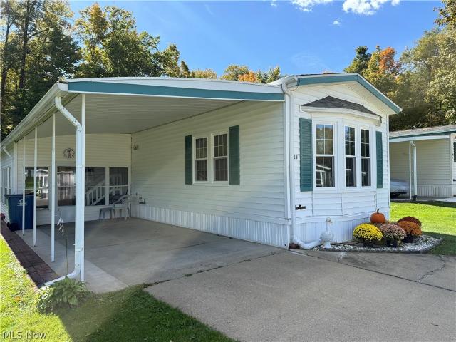 House for sale in Columbiana, Columbiana County