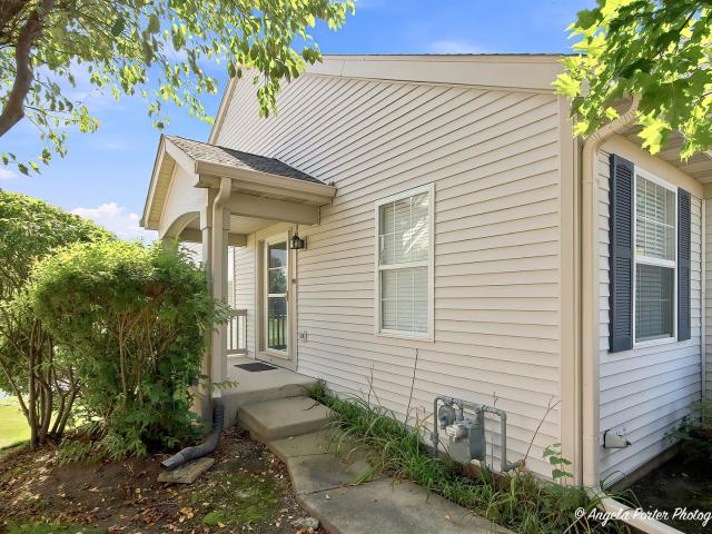 Condo for sale in Fox Lake, Lake County