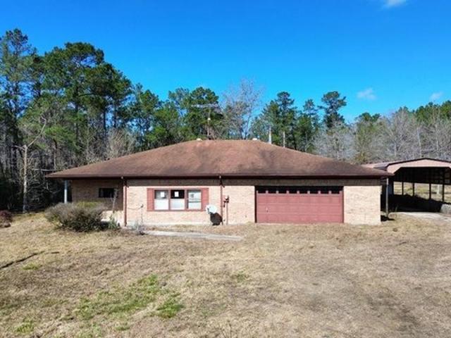 House for sale in Newton, Texas