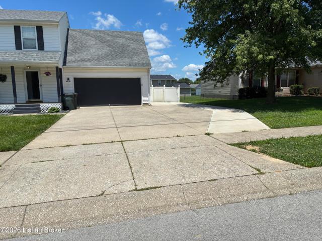 House for sale in Cecilia, Kentucky