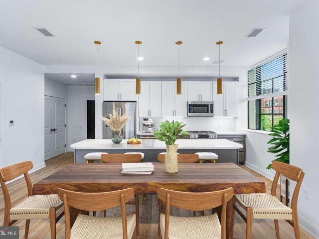 Condo for sale in Alexandria