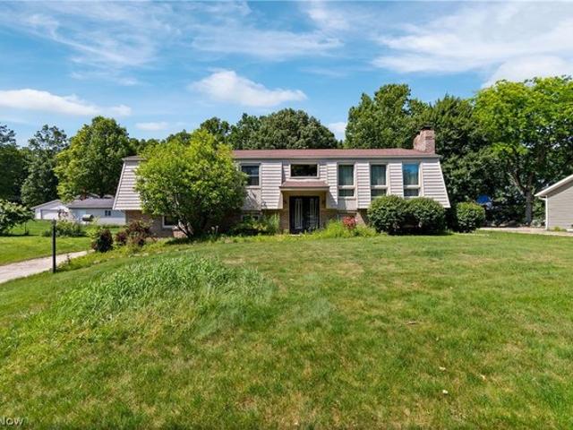 House for sale in Uniontown, Ohio