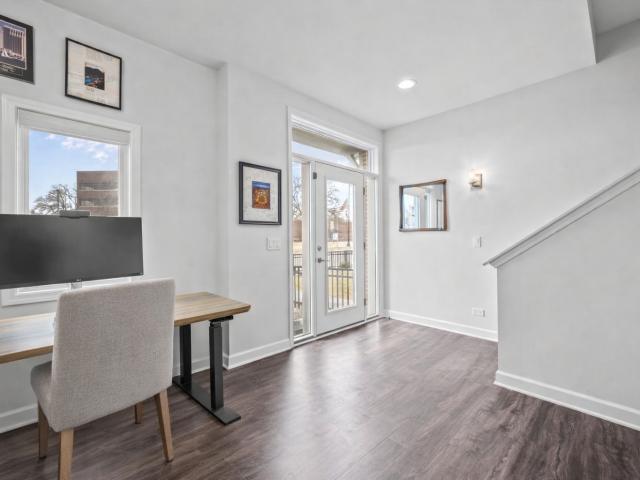 Townhouse for sale in Northbrook, Illinois