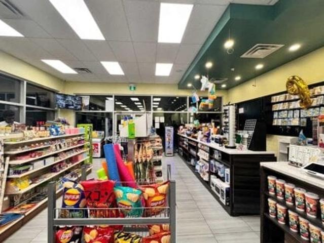 Office for sale in Northwest, Alberta