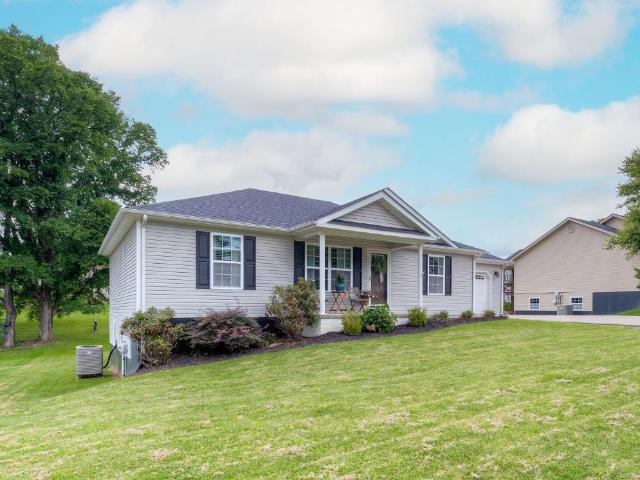 House for sale in Stanford, Kentucky