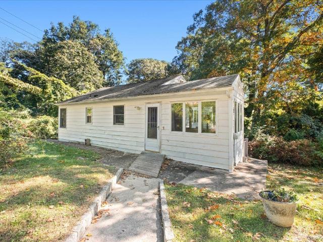 House for sale in Lake Peekskill, Town of Putnam Valley