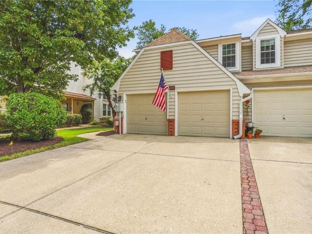 Townhouse for sale in Virginia