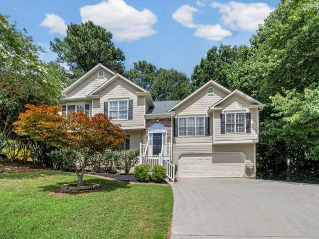 House for sale in Holly Springs, Georgia