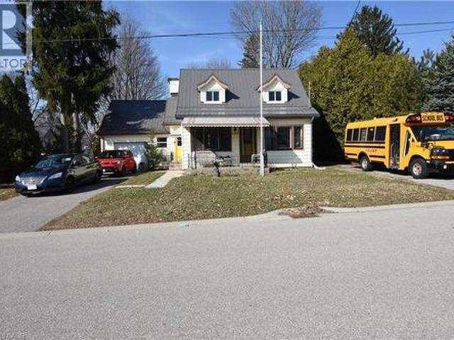 House for sale in Waterford, Ontario