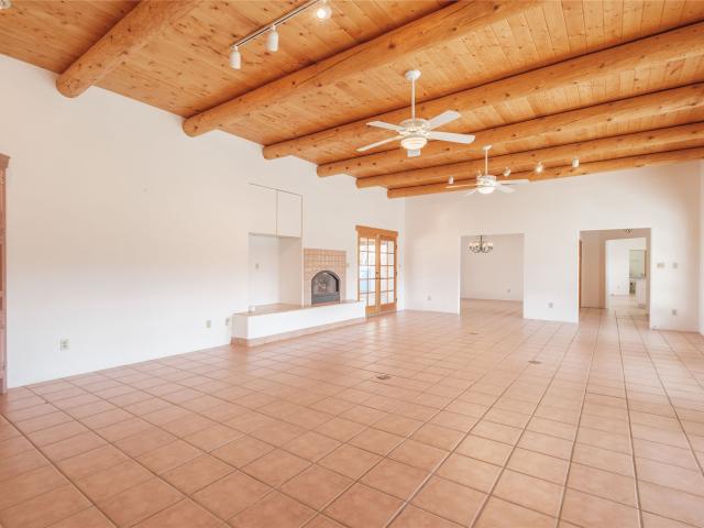 House for sale in El Prado, New Mexico