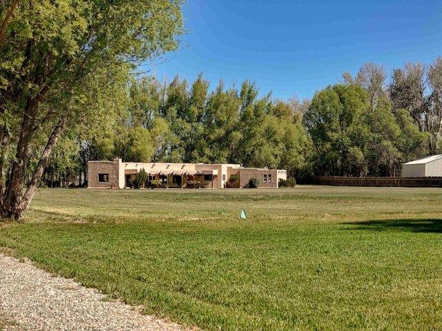 House for sale in El Prado, New Mexico