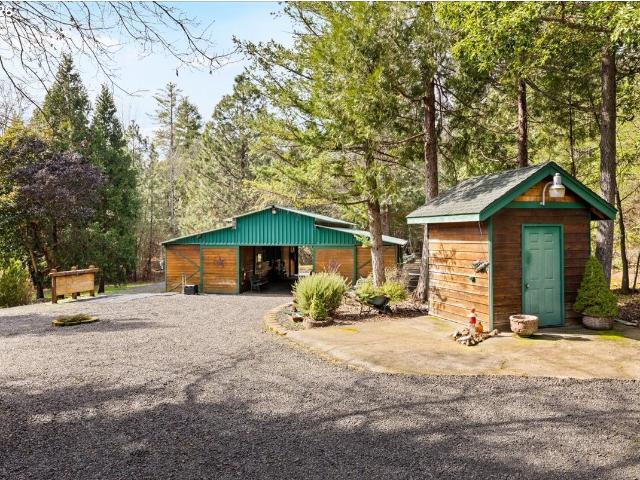 House for sale in Oregonia